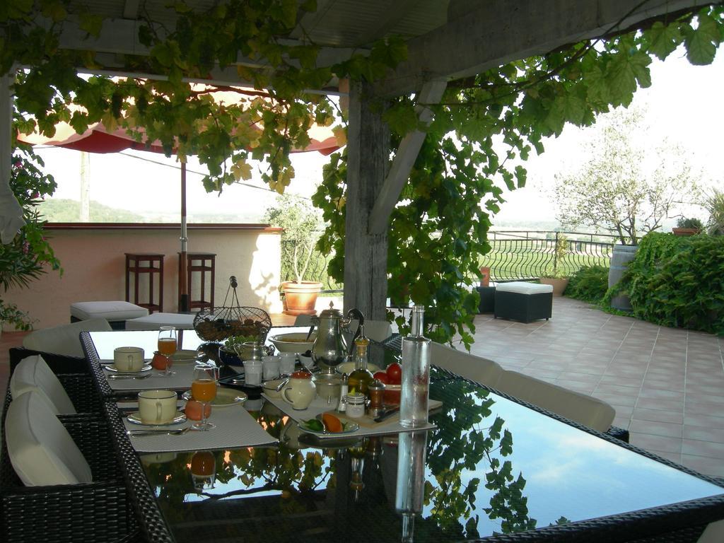 Les Gues Rivieres Bed and Breakfast Pujols  Buitenkant foto