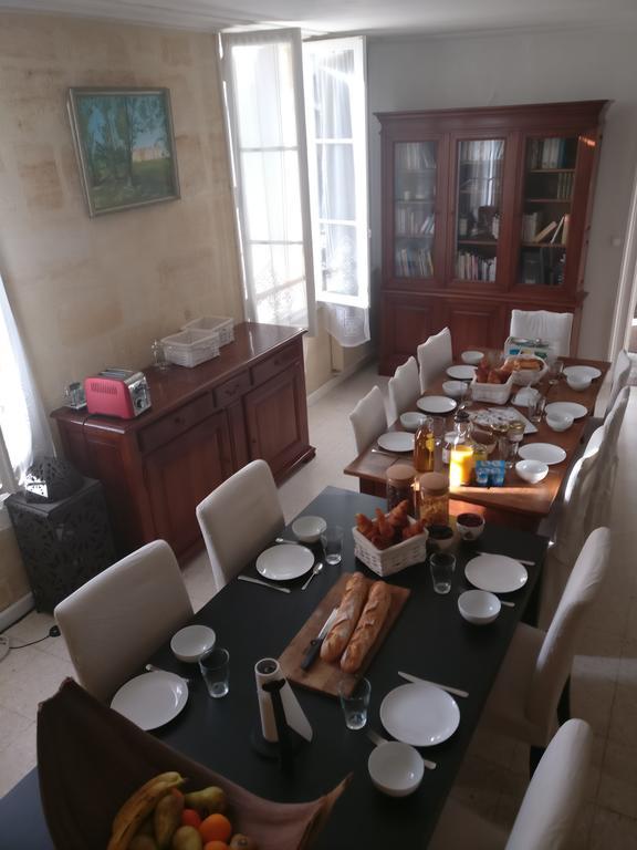 Les Gues Rivieres Bed and Breakfast Pujols  Buitenkant foto