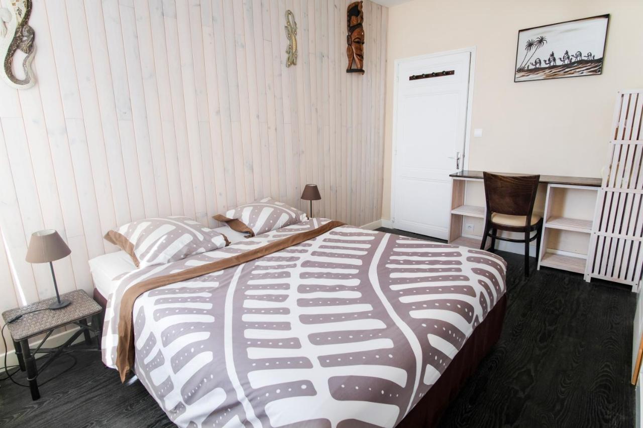 Les Gues Rivieres Bed and Breakfast Pujols  Buitenkant foto
