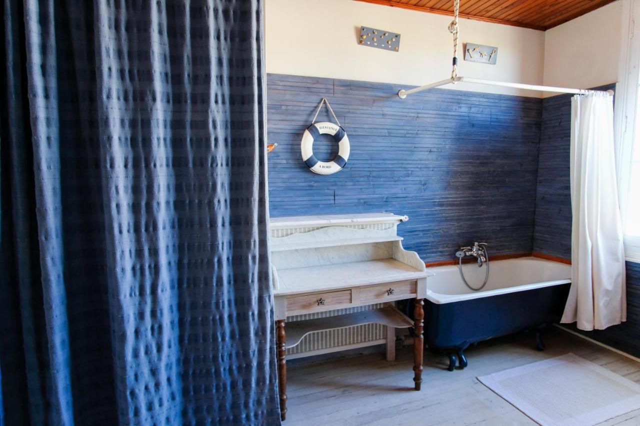 Les Gues Rivieres Bed and Breakfast Pujols  Buitenkant foto