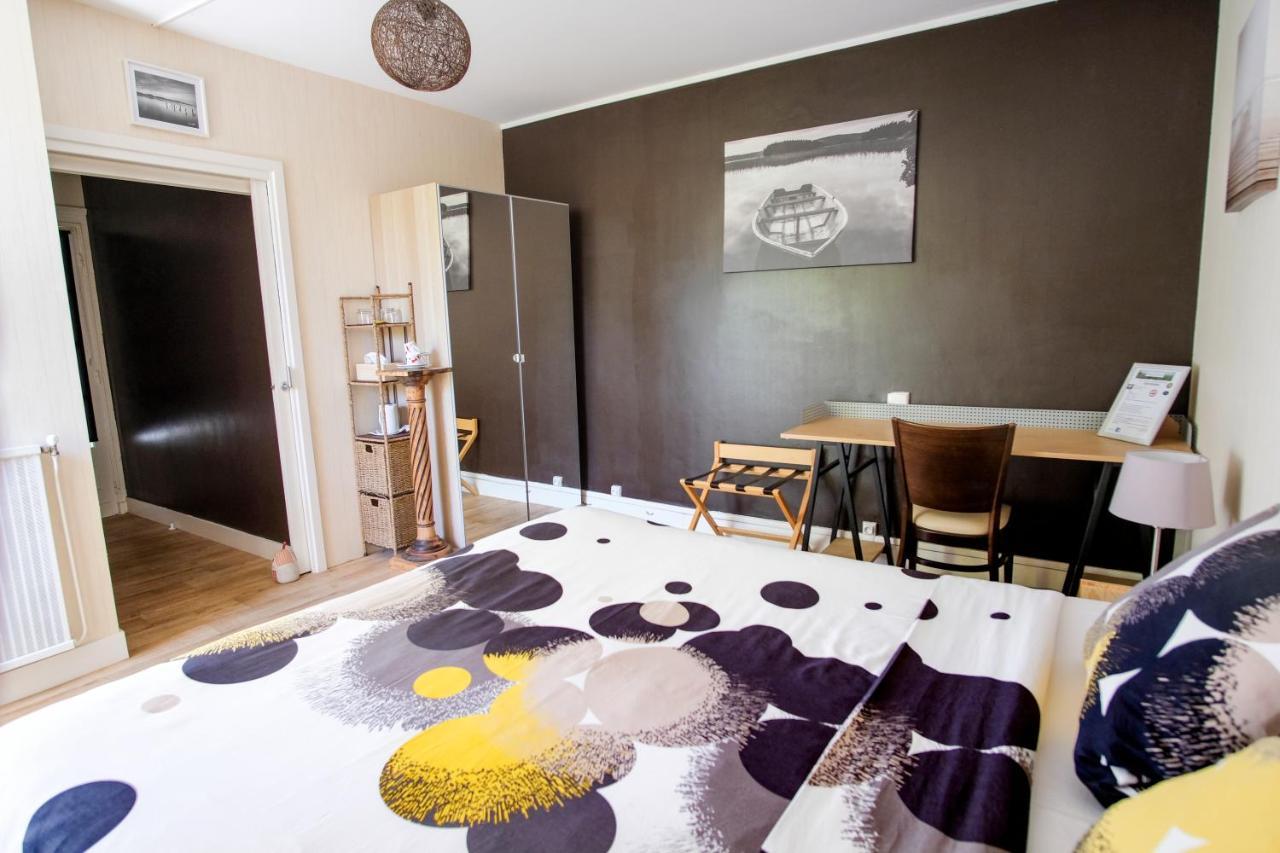 Les Gues Rivieres Bed and Breakfast Pujols  Buitenkant foto
