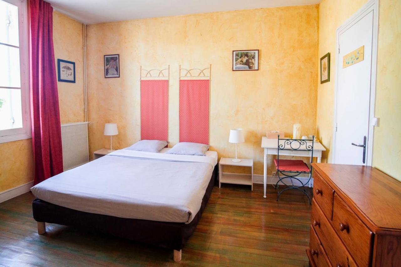 Les Gues Rivieres Bed and Breakfast Pujols  Buitenkant foto