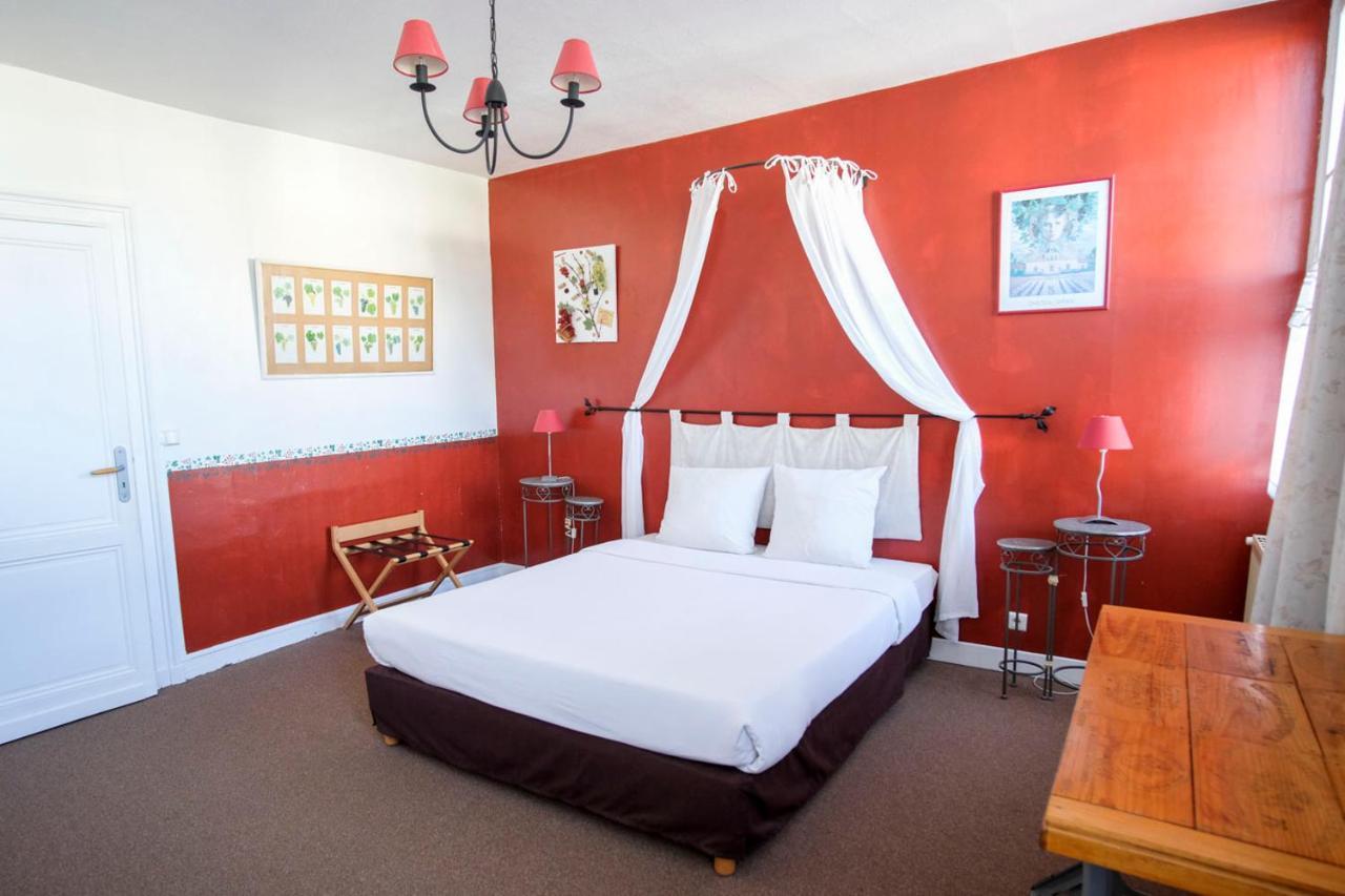 Les Gues Rivieres Bed and Breakfast Pujols  Buitenkant foto